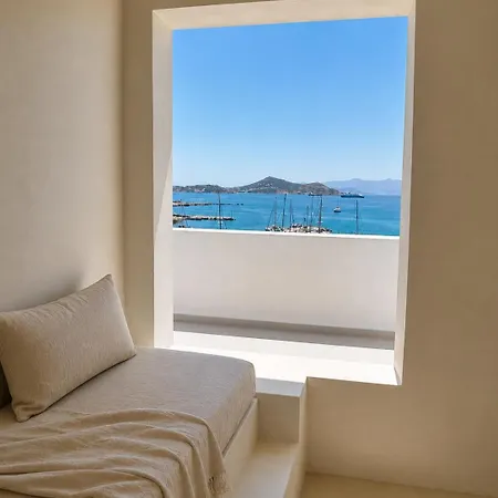 The Heyblue T Nyaraló Naxos City