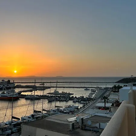 Nyaraló The Heyblue T Naxos City